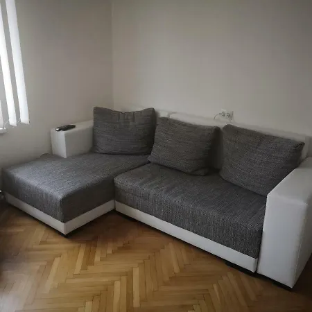 Apartment Lore'place